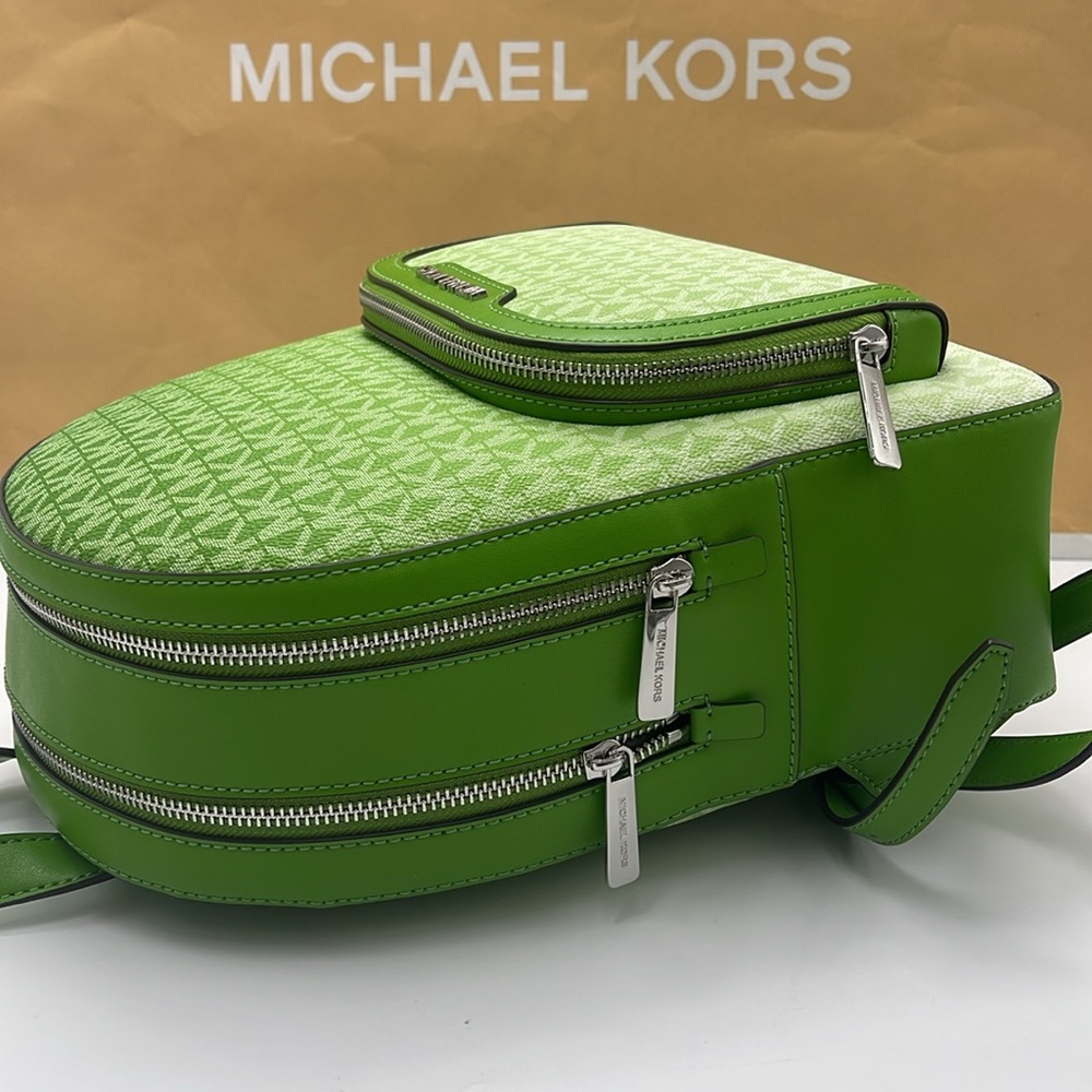 Michael Kors Jaycee Medium Ombré Signature Logo Backpack
Jungle Green 
NWT - Picture 7 of 16